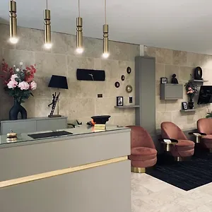 Agenor Франция