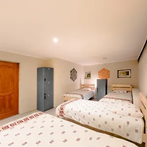 Wanderlust Riverside Auberge de jeunesse Almaty