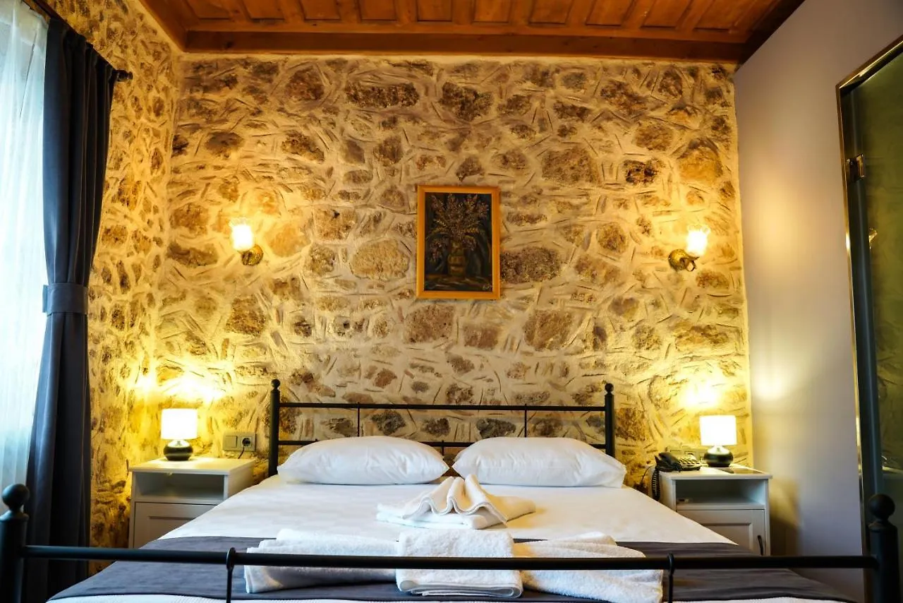 Bed and Breakfast La Casa Carina à Antalya Couette-café