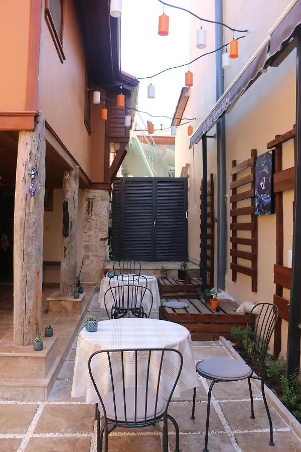 La Casa Carina Bed & Breakfast Antalya
